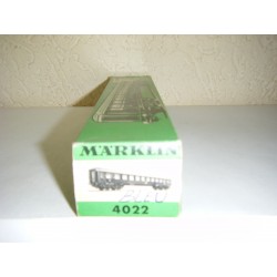 4022.GR.BOX